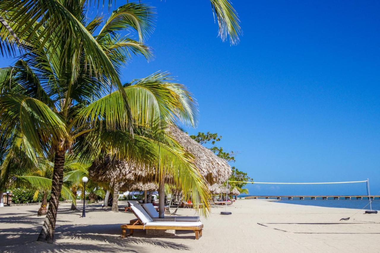 Carol'S Cabanas Placencia Exterior photo